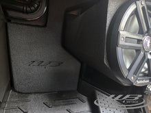 Load image into Gallery viewer, Kawasaki H2 front 8 inch kick pods
